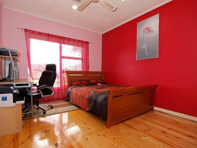 32 Sparks Terrace, Rostrevor SA 5073