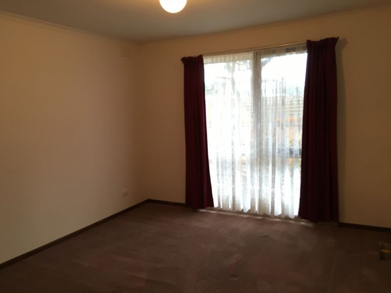 2/11 Henry Street, Boronia VIC 3155