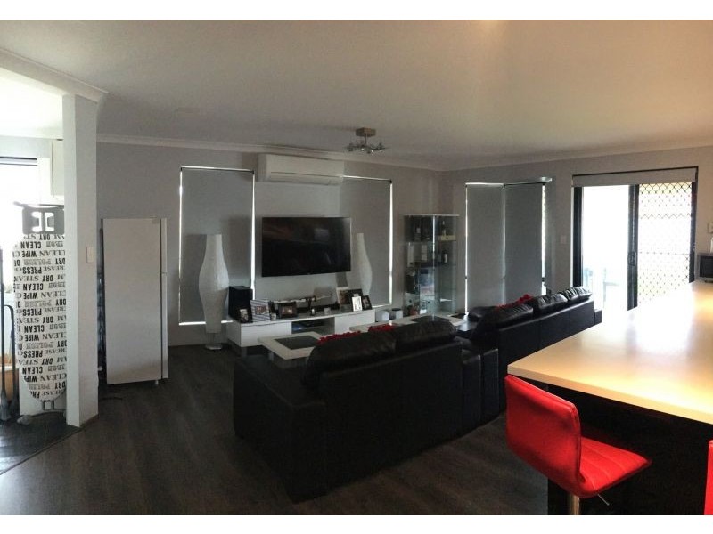 20 Coomer Elbow, South Guildford WA 6055