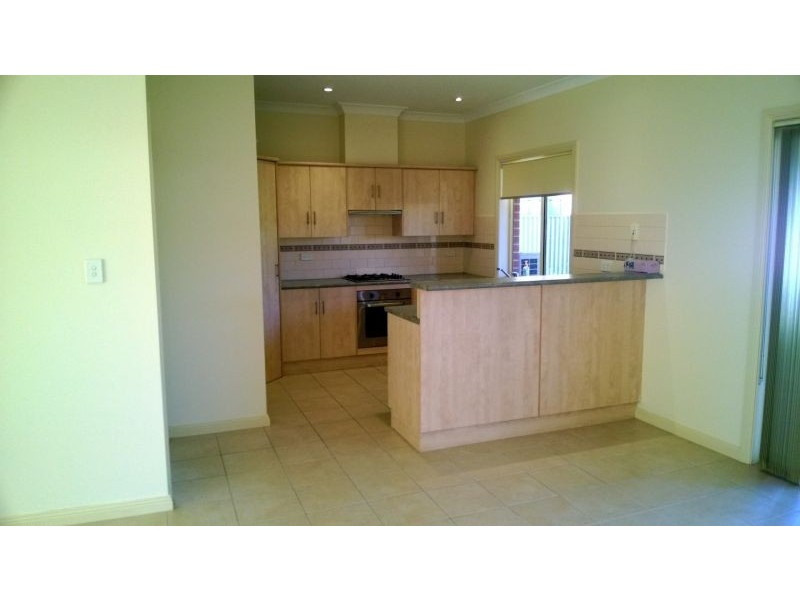 11 St Albyns St, Findon SA 5023