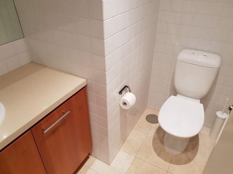 5/3-4 South Esp, Glenelg SA 5045