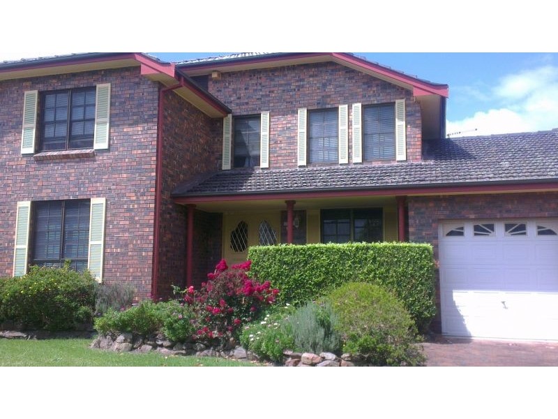 18 Kana Place, Oak Flats NSW 2529