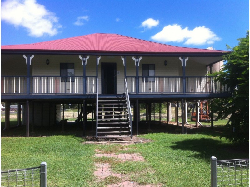 147 Quarry Street, Springsure QLD 4722