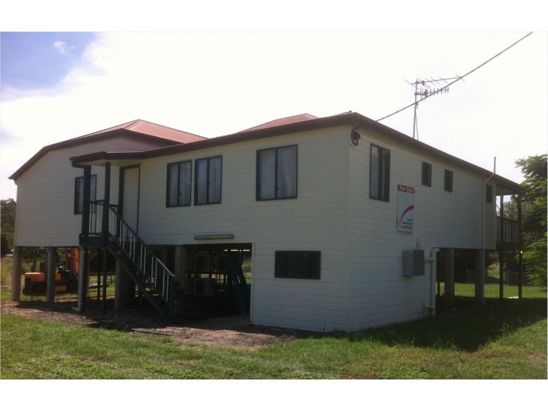 147 Quarry Street, Springsure QLD 4722