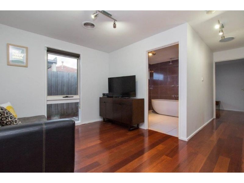 14 Famechon Road, Edithvale VIC 3196