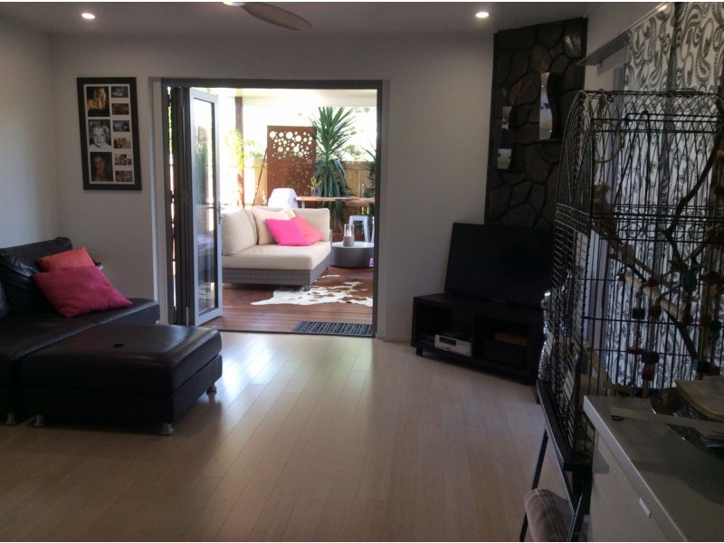 1/66 Broadwater Avenue, Maroochydore QLD 4558