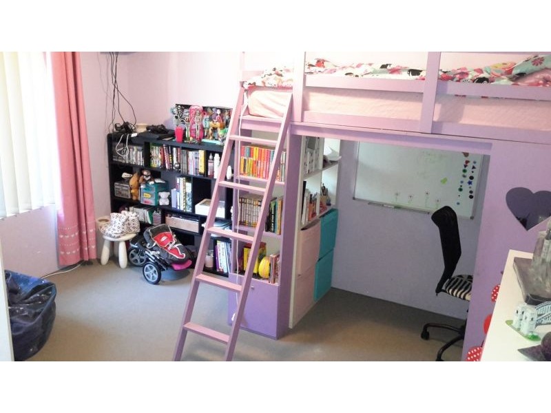 17 Terracina Parkway, Piara Waters WA 6112