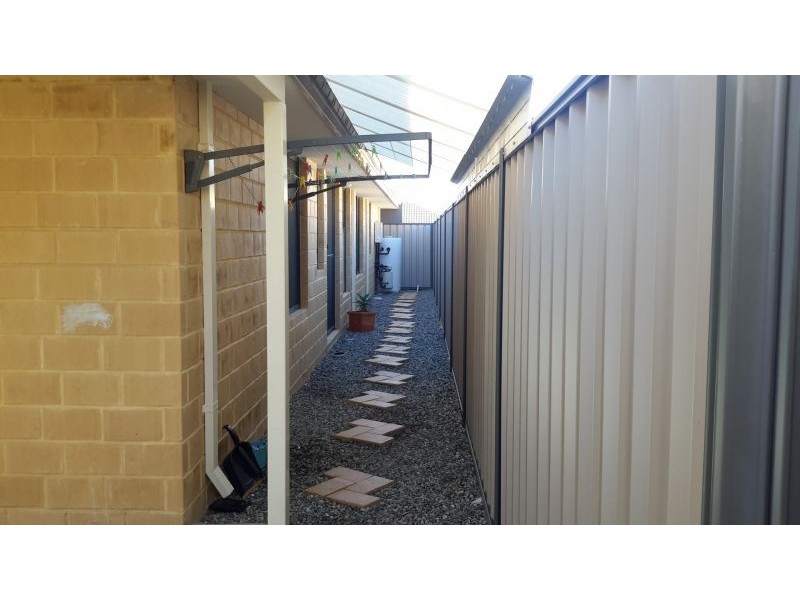 17 Terracina Parkway, Piara Waters WA 6112