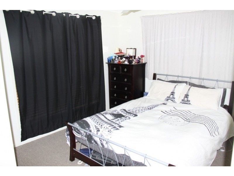 17 Katandra Street, Boyne Island QLD 4680