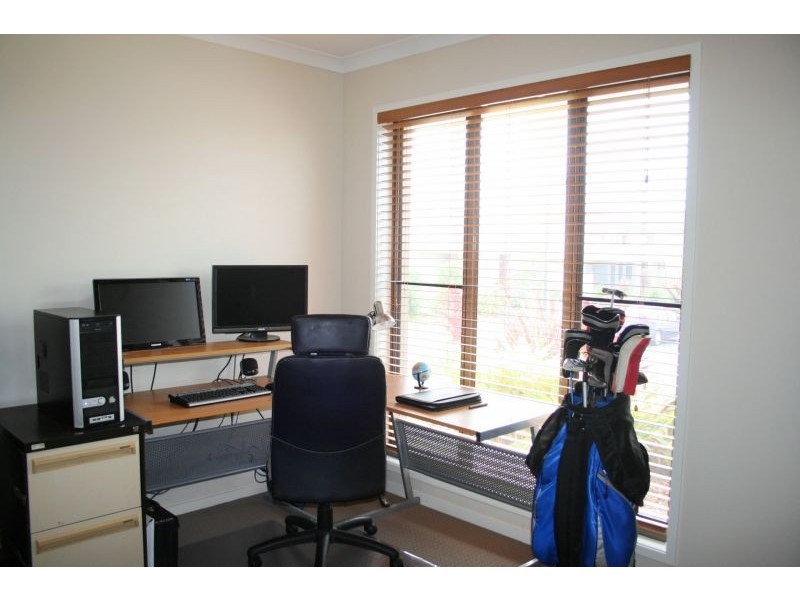 53 Capricorn Circuit, North Lakes QLD 4509