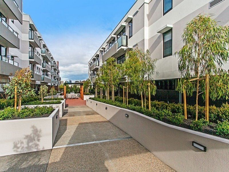 102/24 Barkly  Street, Brunswick East VIC 3057