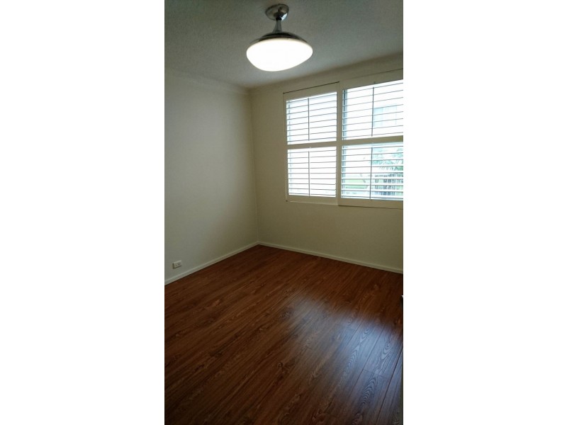 18/12 Ronald Avenue, Freshwater NSW 2096