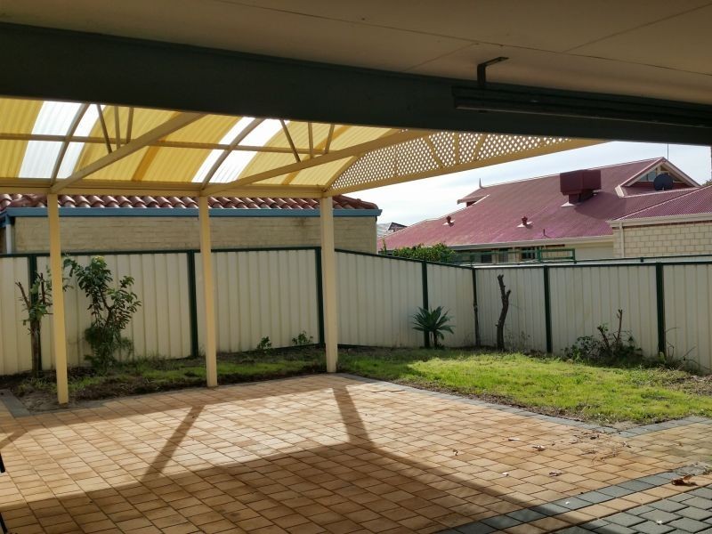 211 Wentworth Parade, Success WA 6164