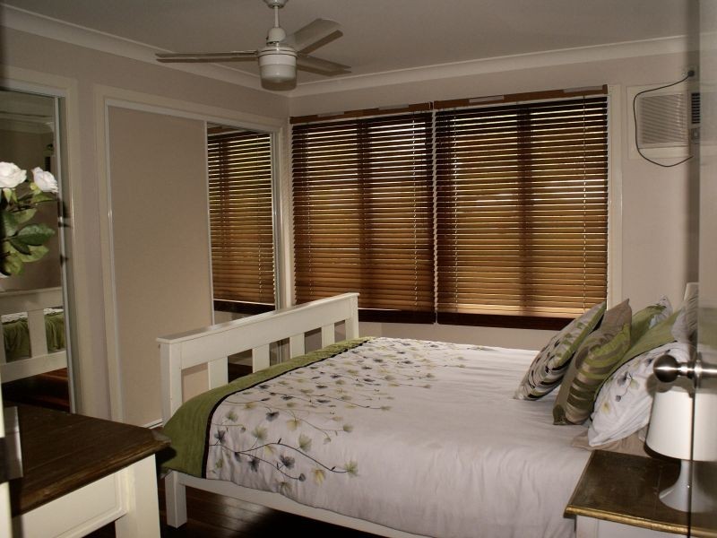 18 Gledson Street, North Booval QLD 4304