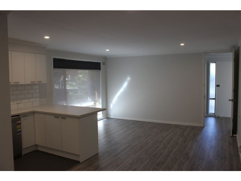 9 Mckell Ave, Watanobbi NSW 2259