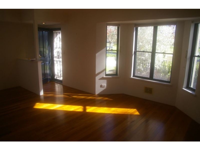 37 Richmond Circus, East Fremantle WA 6158