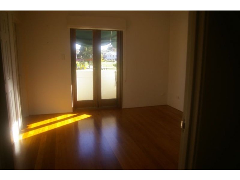 37 Richmond Circus, East Fremantle WA 6158