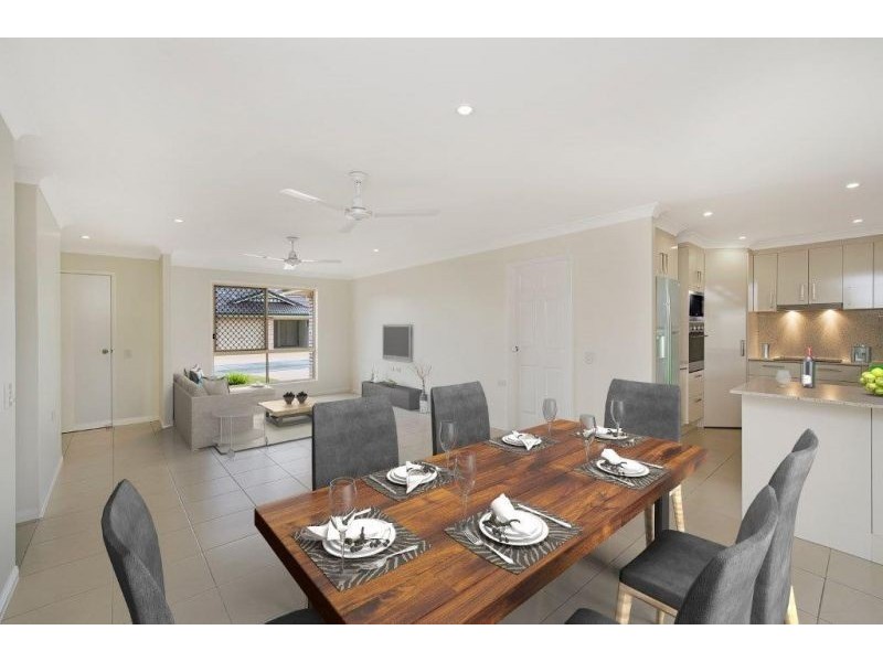 210 Bestmann Rd East, Ningi QLD 4511