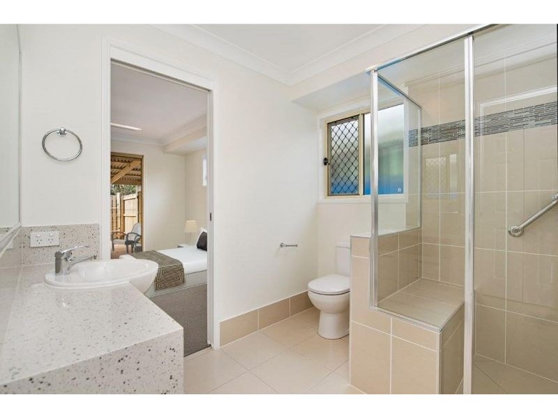 210 Bestmann Rd East, Ningi QLD 4511