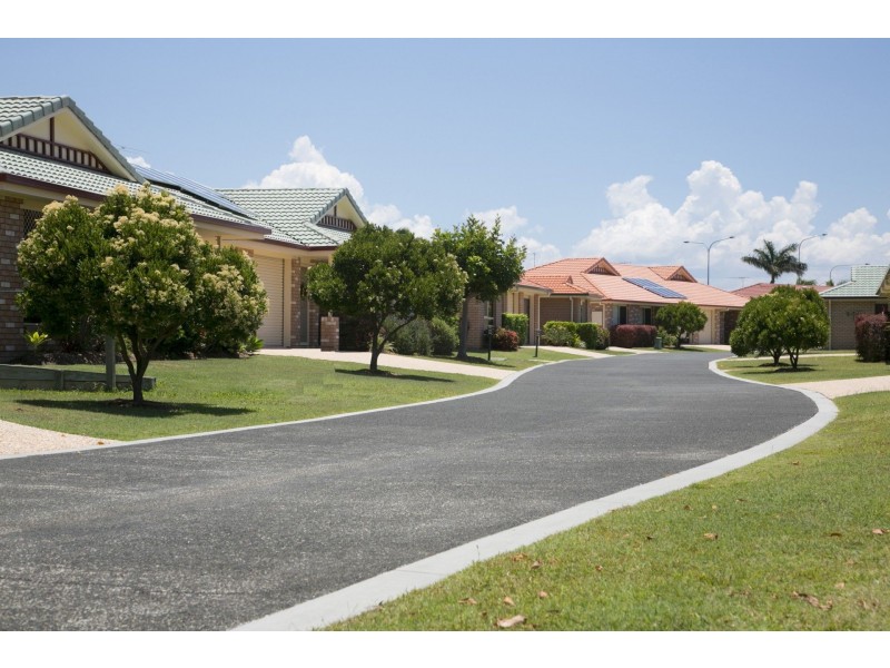 210 Bestmann Rd East, Ningi QLD 4511