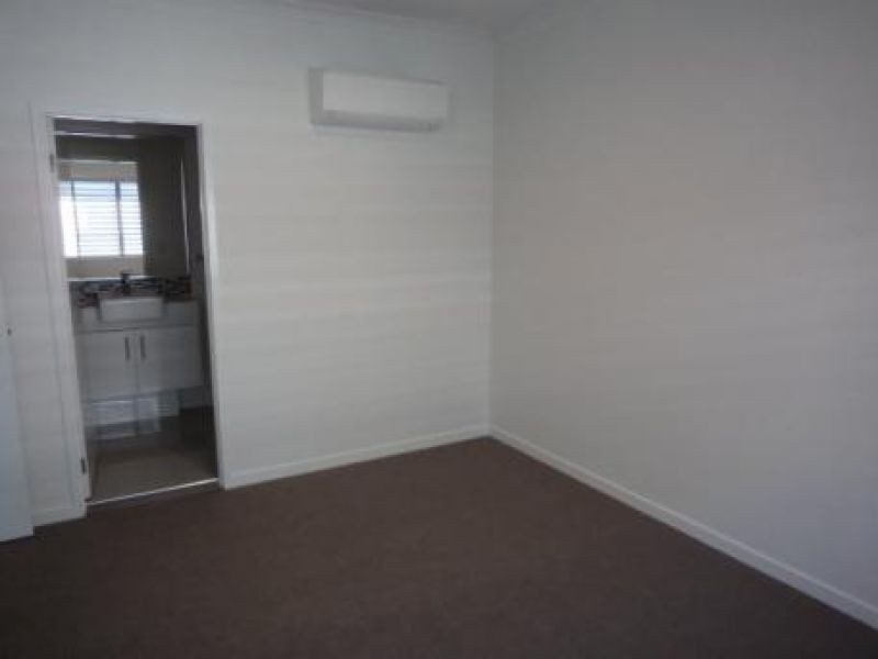 1/25 Passage Street, Cleveland QLD 4163