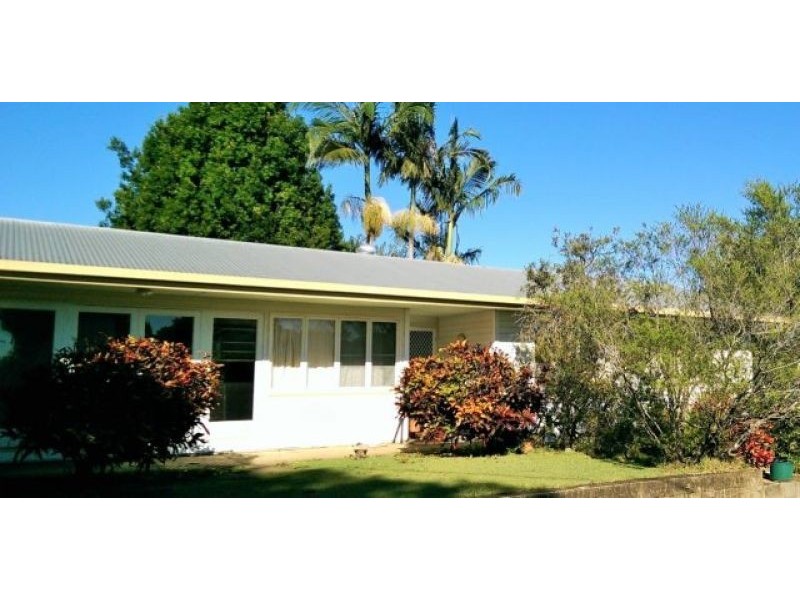 2 Woodville Street, Hendra QLD 4011