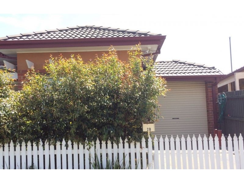 2b Tarana Ave, Glenroy VIC 3046