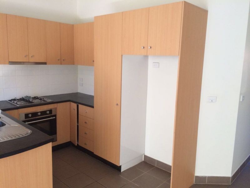 2b Tarana Ave, Glenroy VIC 3046