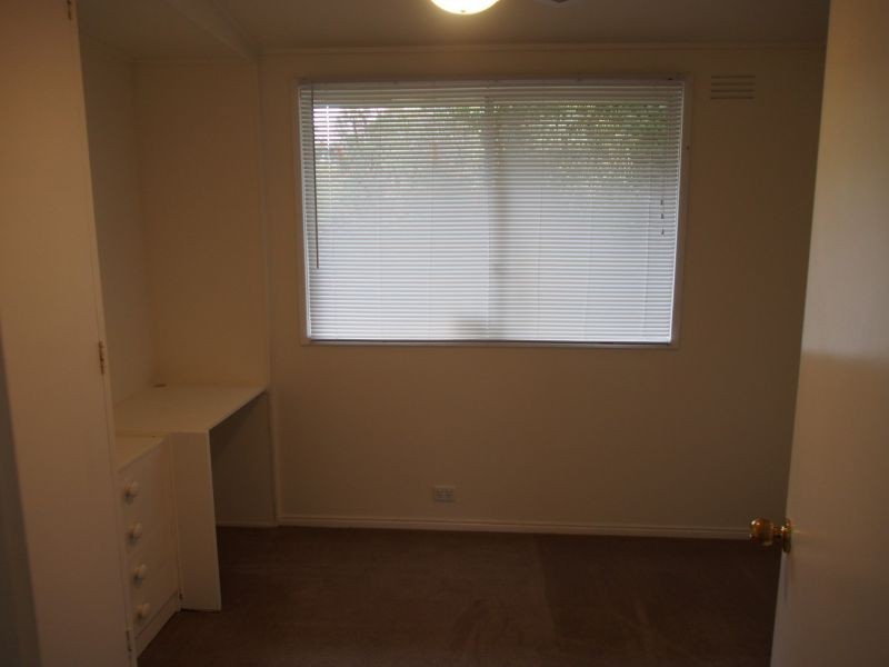 5 Devon Court, Frankston VIC 3199