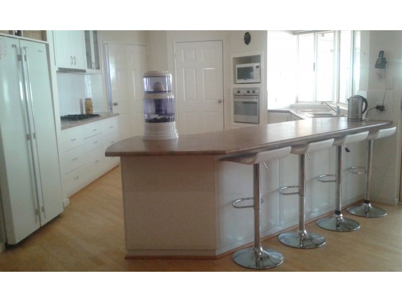 6 Kularda Road, Dalyellup WA 6230