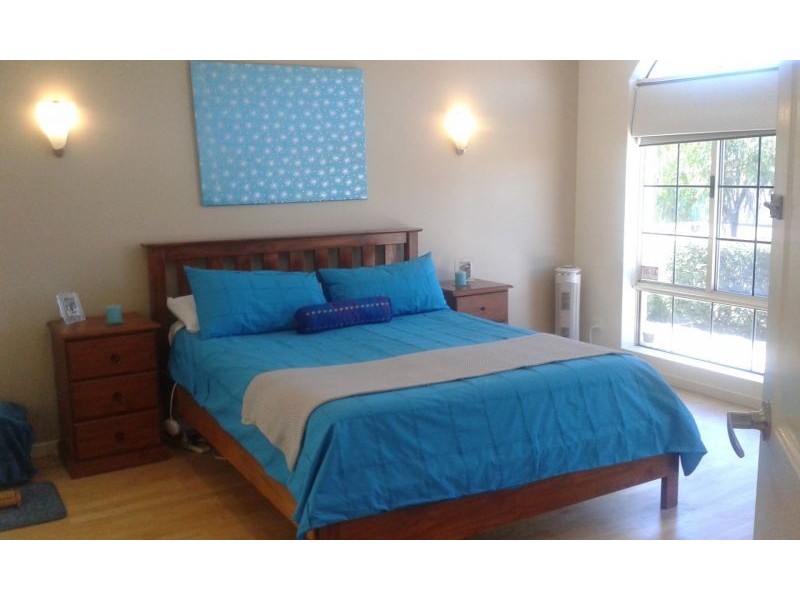 6 Kularda Road, Dalyellup WA 6230