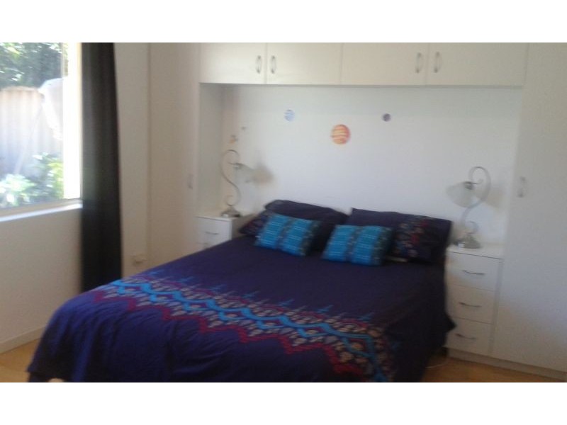 6 Kularda Road, Dalyellup WA 6230
