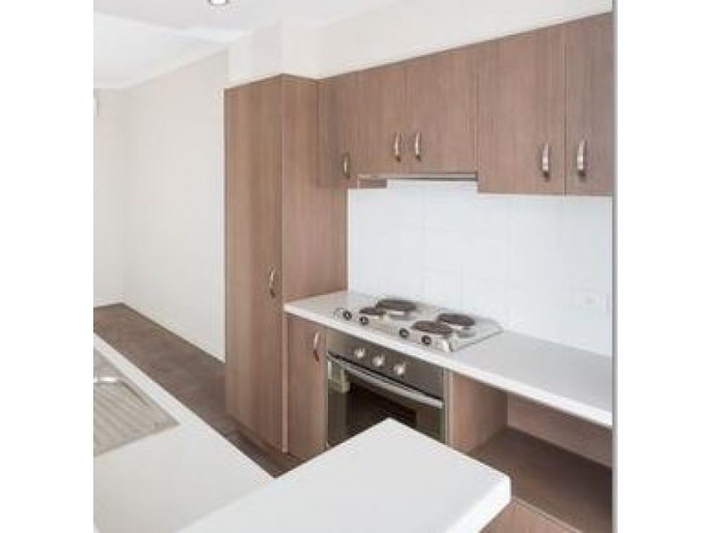 10/6 Ibera Way, Success WA 6164