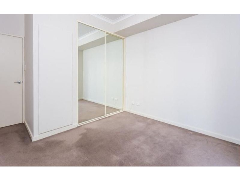 10/6 Ibera Way, Success WA 6164