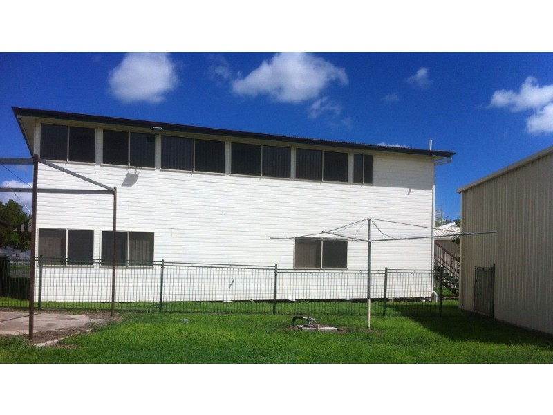 14 Charles Street, Springsure QLD 4722