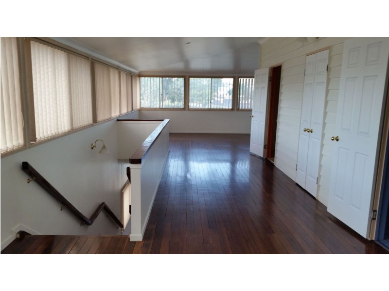 14 Charles Street, Springsure QLD 4722