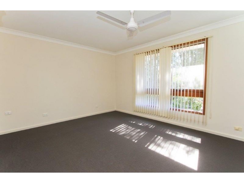 24 Kenton Cres, Valentine NSW 2280