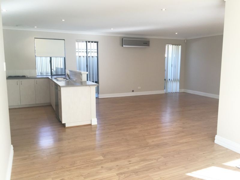 19 Whitland St, Butler WA 6036