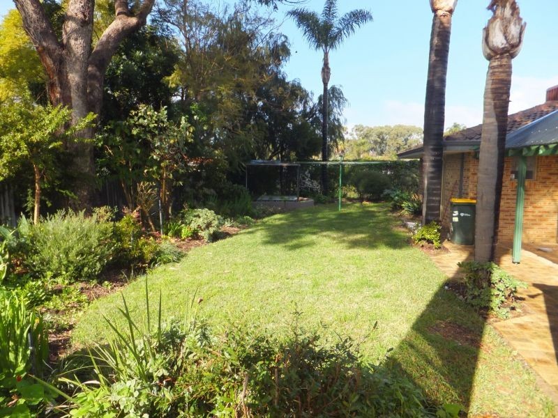 7 Daylight Close, Beldon WA 6027