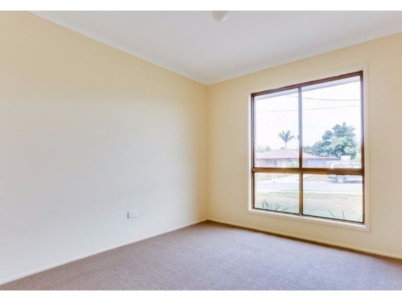 12 Myall St, Crestmead QLD 4132