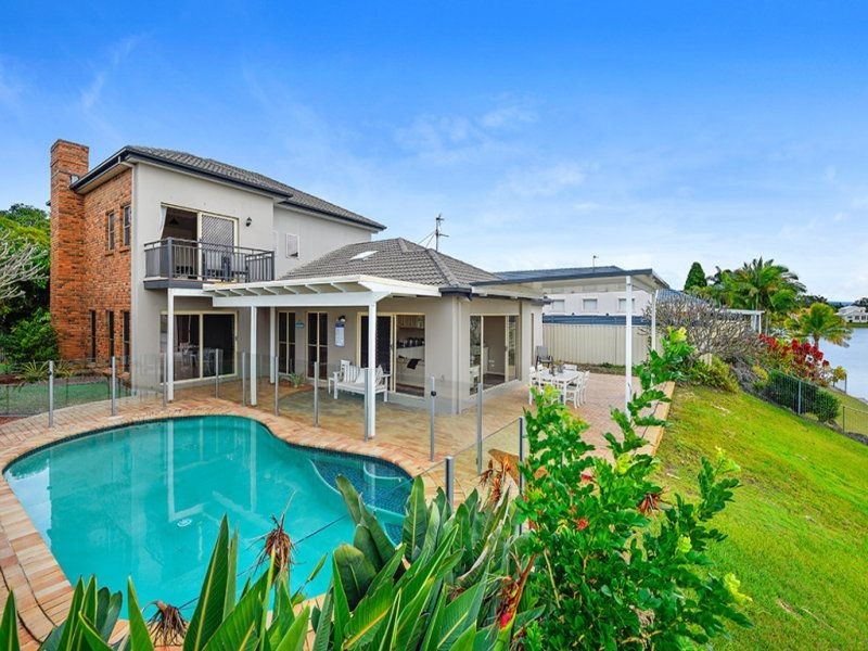 Broadbeach Waters QLD 4218