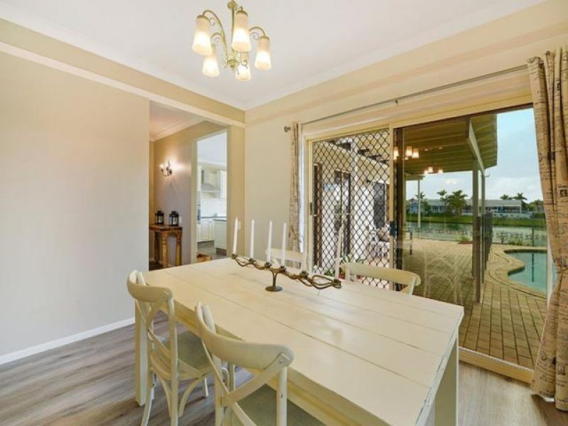 Broadbeach Waters QLD 4218
