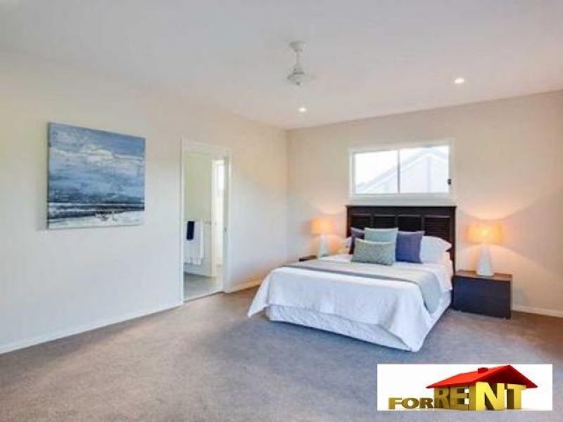 24 Araluen Street, Kedron QLD 4031