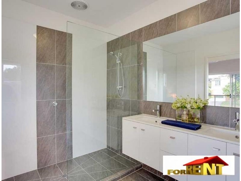 24 Araluen Street, Kedron QLD 4031