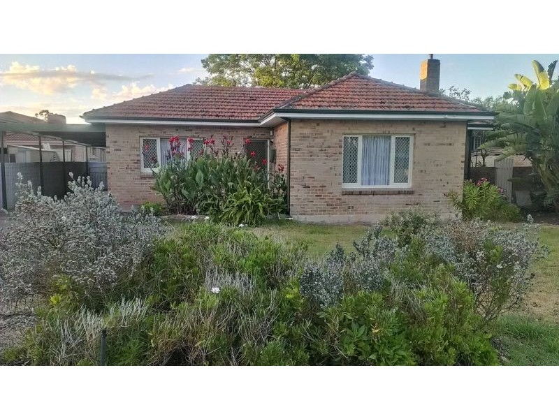 15 Eureka Road, Wilson WA 6107
