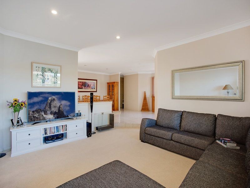 30 Montevideo Drive, Clear Island Waters QLD 4226