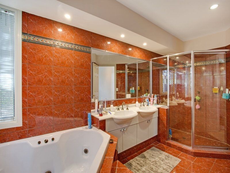 30 Montevideo Drive, Clear Island Waters QLD 4226