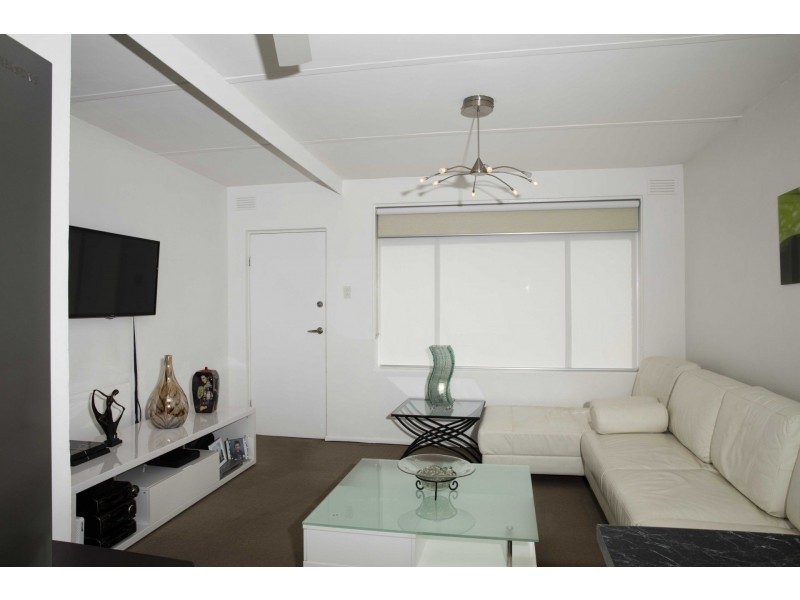 11/1383 Nepean Highway, Cheltenham VIC 3192