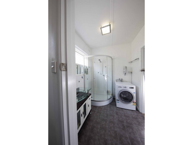 11/1383 Nepean Highway, Cheltenham VIC 3192