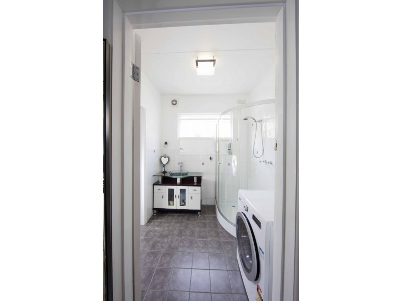 11/1383 Nepean Highway, Cheltenham VIC 3192